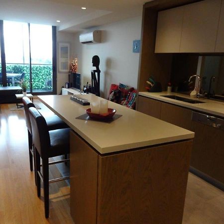 Riverside Resort Apartment Мельбурн Экстерьер фото