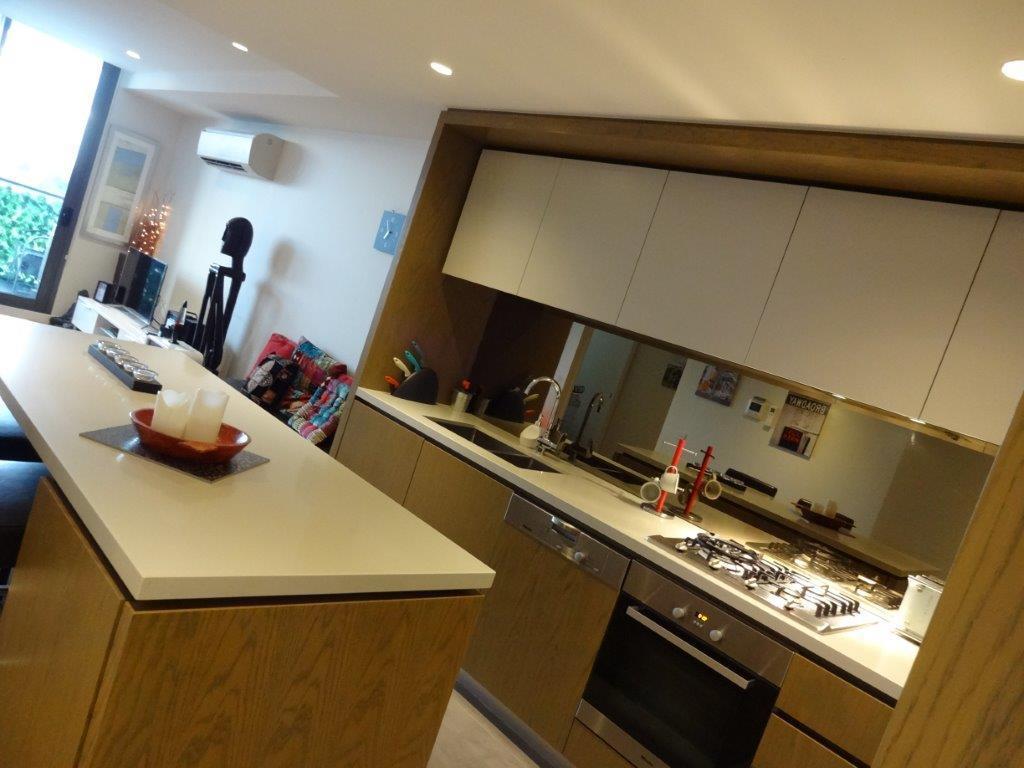 Riverside Resort Apartment Мельбурн Номер фото