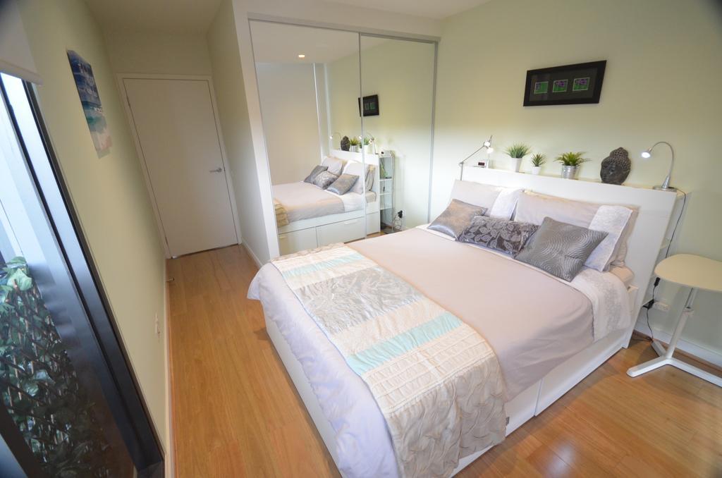 Riverside Resort Apartment Мельбурн Номер фото